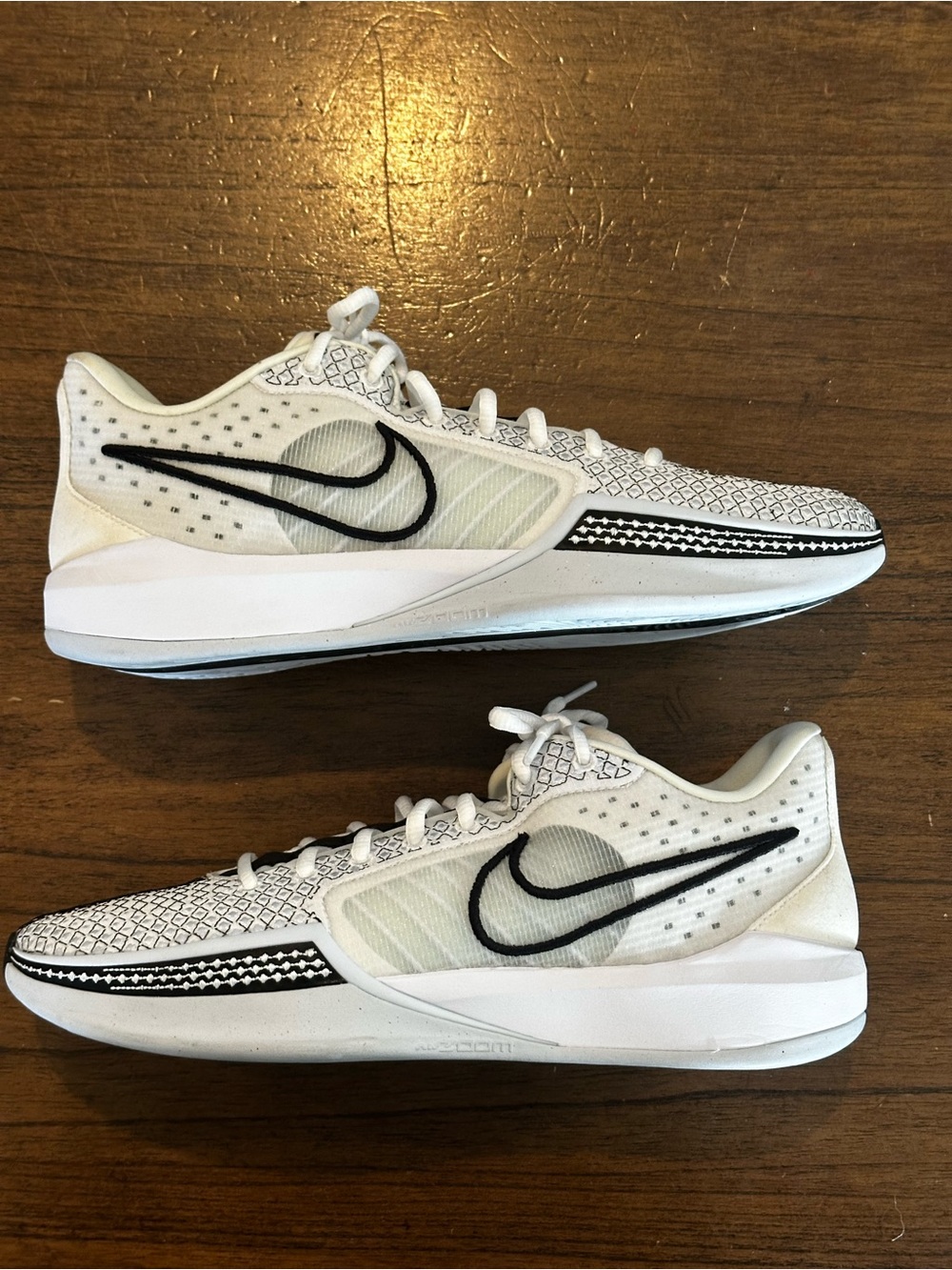 Nike Sabrina 1 “Magnetic” Basketball Shoes Code: FQ3381-103
Women’s Size 10.5